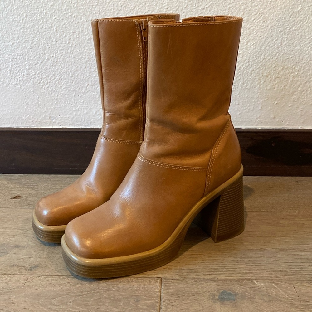 Steve Madden boots